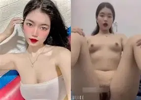Ảnh thumbnail video Tú Anh lên mạng khoe bướm đầy nước cực kích thích